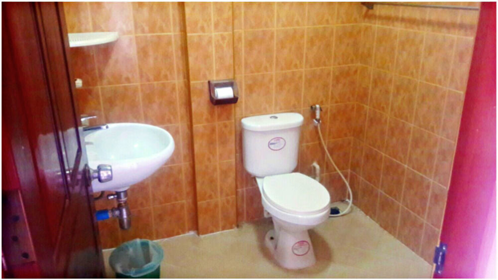 Nalinthone Guesthouse Ban Nongdouang المظهر الخارجي الصورة